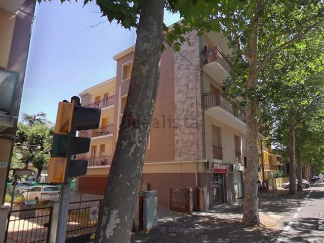 Locale Commerciale in vendita a Buon Pastore-Sant'Agnese-San Damaso, Modena