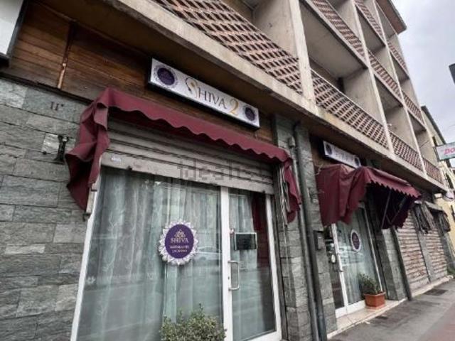 Locale Commerciale in vendita a Padova, Veneto