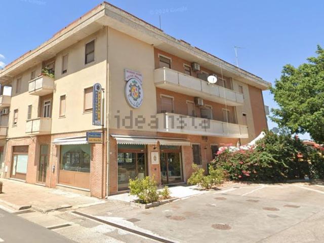 Locale Commerciale in vendita a Muravera, Sardigna/Sardegna