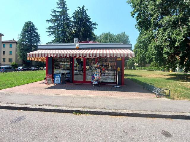 Locale Commerciale in vendita a Castenaso, Reggio Emilia