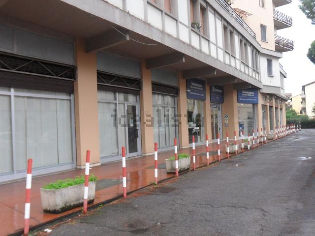 Locale Commerciale in vendita a Firenze