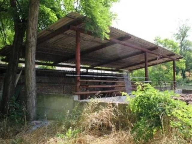 Locale Commerciale in vendita a Piandispino, Civitella di Romagna