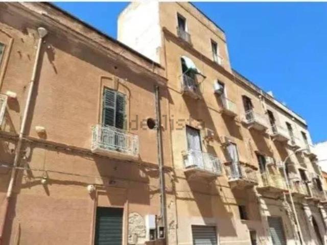 Locale Commerciale in vendita a Trapani, Sicilia
