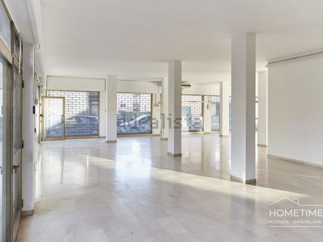 Locale Commerciale in vendita a Venezia