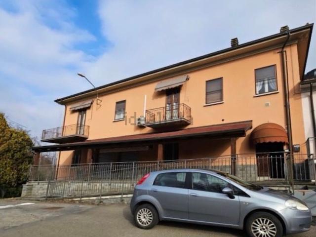 Locale Commerciale in vendita a Borgo Val Di Taro, Reggio Emilia