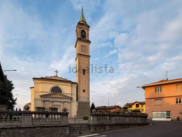Locale Commerciale in vendita a Guanzate, Lombardia