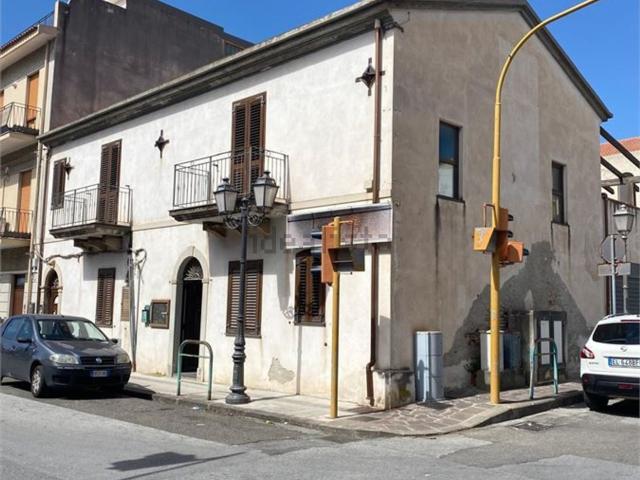 Locale Commerciale in vendita a Torregrotta, Sicilia