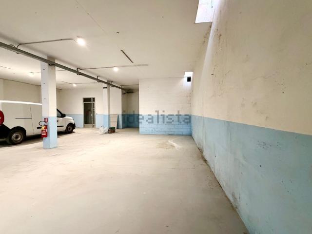 Locale Commerciale in vendita a Piemonte, Cuneo