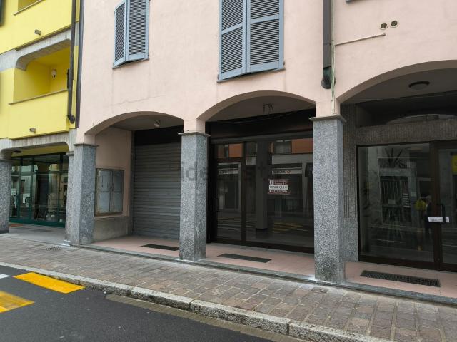 Locale Commerciale in vendita a Galeotta, Sant'angelo Lodigiano