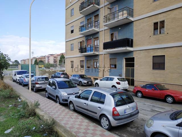 Locale Commerciale in vendita a La Vega, Cagliari