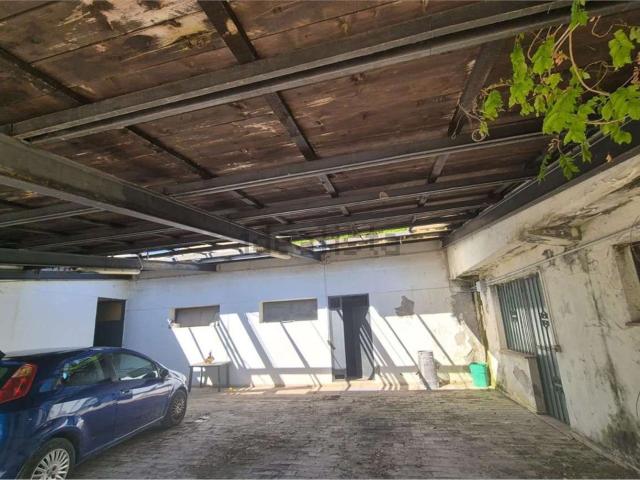 Locale Commerciale in vendita a Città Sant'angelo, Abruzzo