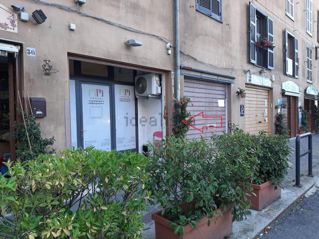 Locale Commerciale in vendita a Nemi, Roma Capitale
