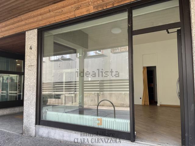 Locale Commerciale in vendita a Campoledro, Sondrio