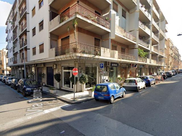 Locale Commerciale in vendita a IV Circoscrizione, Messina