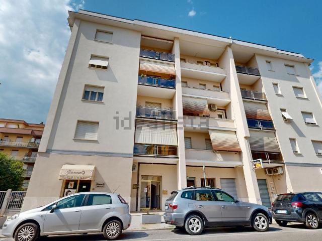 Locale Commerciale in vendita a Molino della Salce, Rieti