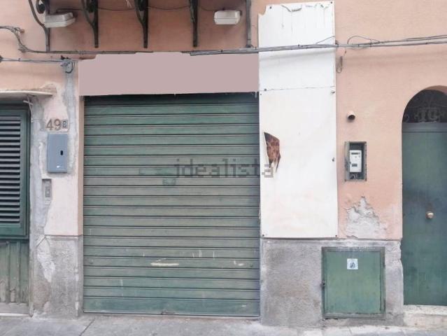 Locale Commerciale in vendita a VI Circoscrizione, Palermo