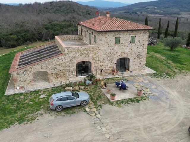 Locale Commerciale in vendita a Giuncarico, Gavorrano
