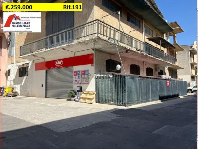Locale Commerciale in vendita a Cerda, Sicilia