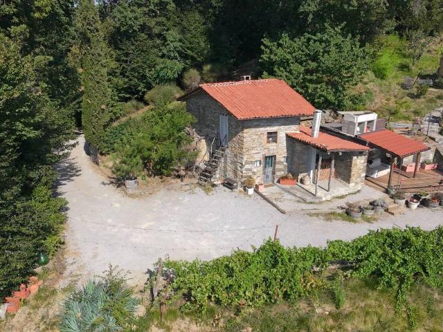 Locale Commerciale in vendita a Brughiera, Palazzago