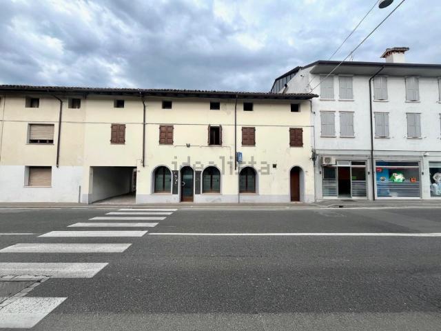 Locale Commerciale in vendita a Prodolone, San Vito Al Tagliamento