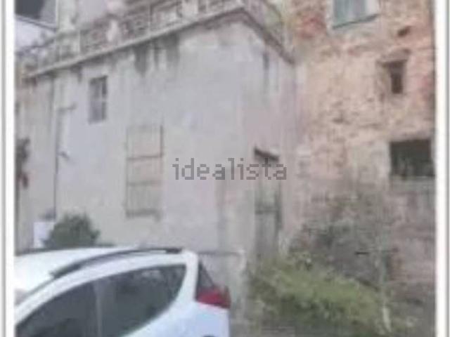 Locale Commerciale in vendita a Piemonte, Alessandria