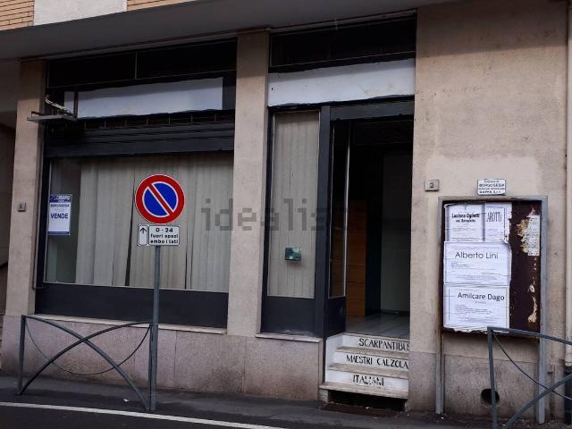 Locale Commerciale in vendita a Cellio con Breia, Piemonte