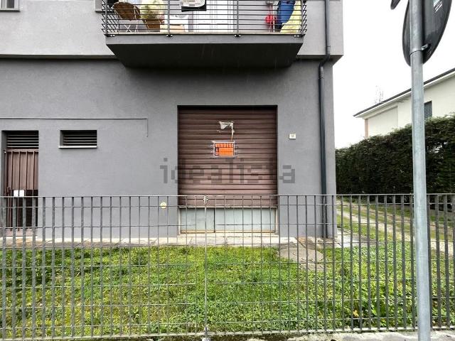 Locale Commerciale in vendita a Unione dei comuni del Sorbara, Nonantola