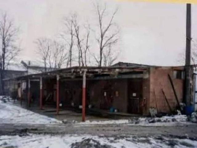 Locale Commerciale in vendita a Buttapietra, Veneto