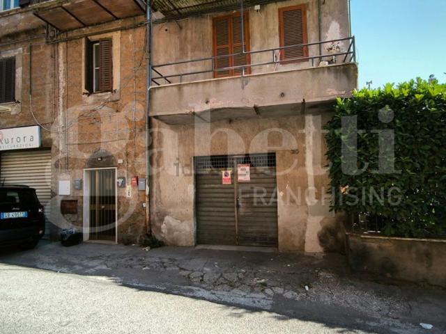 Locale Commerciale in vendita a Corchiano, Lazio