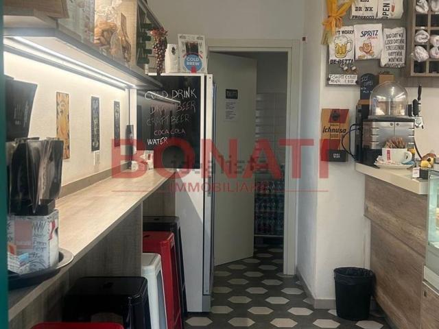 Locale Commerciale in vendita a Groppo, Riomaggiore