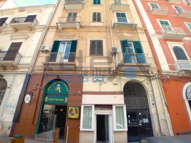 Locale Commerciale in vendita a Puglia, Taranto