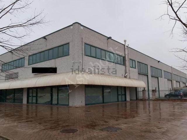 Locale Commerciale in vendita a Marciano della Chiana, Arezzo