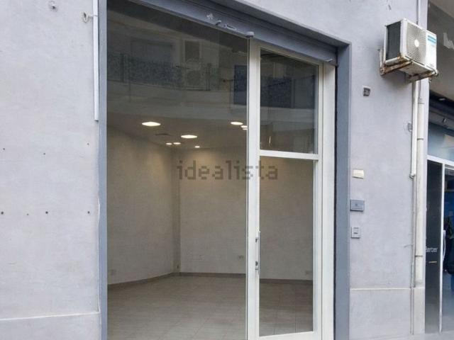 Locale Commerciale in vendita a Pioppaino, Castellammare Di Stabia