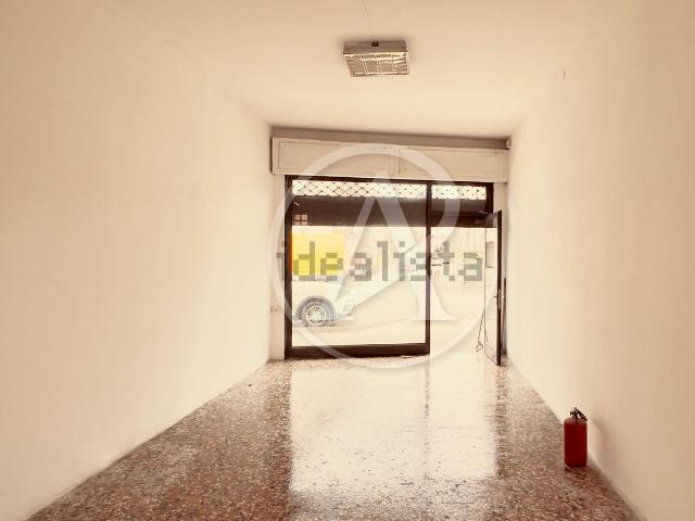 Locale Commerciale in vendita a Venezia