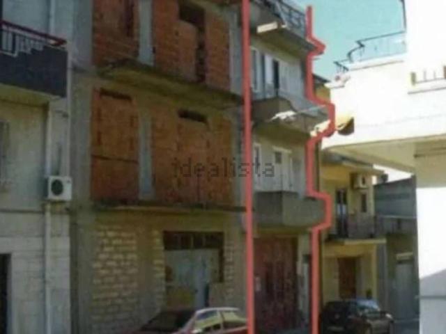 Locale Commerciale in vendita a Niscemi, Sicilia