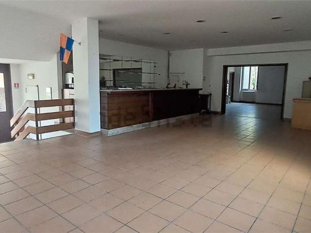 Locale Commerciale in vendita a Comunità Montana Valli del Verbano, Gavirate