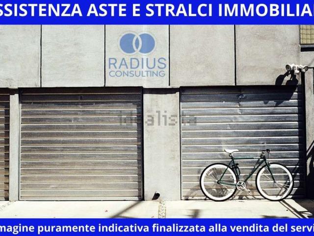 Locale Commerciale in vendita a Molfetta, Bari