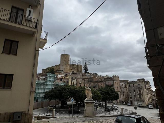Locale Commerciale in vendita a Salemi, Sicilia