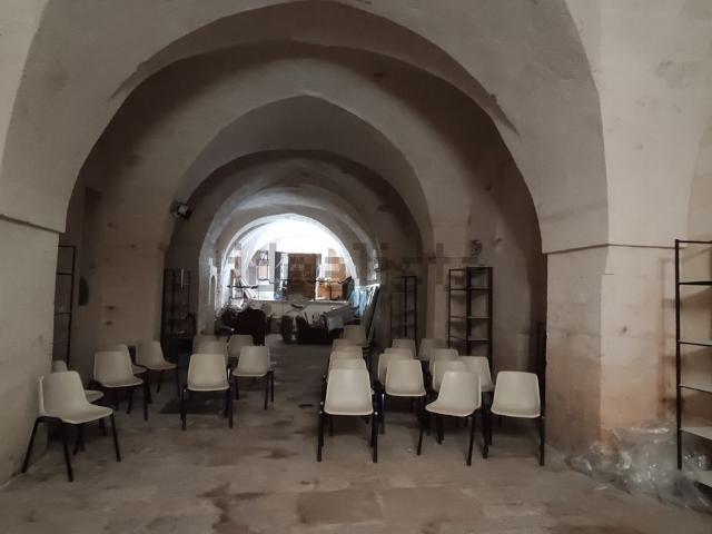 Locale Commerciale in vendita a Puglia, Brindisi