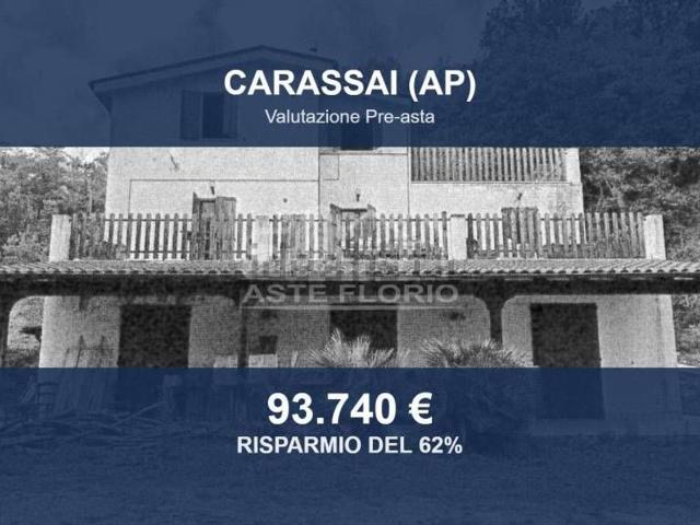 Locale Commerciale in vendita a Biondi, Carassai