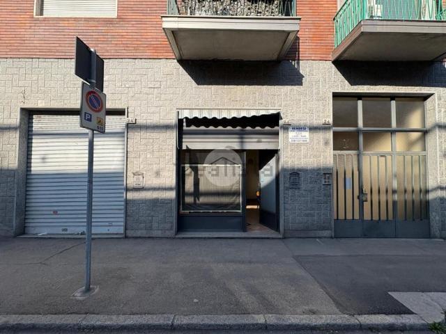 Locale Commerciale in vendita a Piemonte, Torino