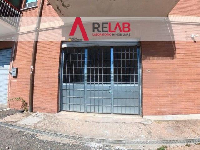Locale Commerciale in vendita a Massimina, Roma
