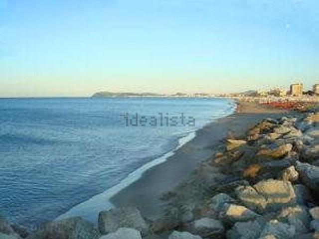 Locale Commerciale in vendita a Abissinia, Riccione