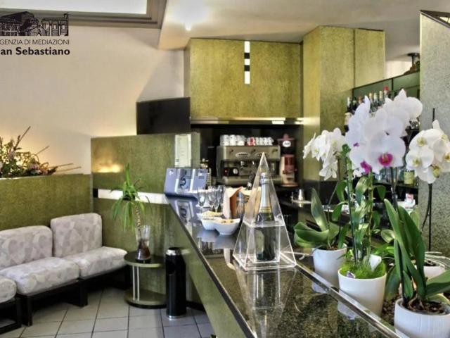 Locale Commerciale in vendita a Unione di Comuni della Romagna Forlivese, Castrocaro Terme