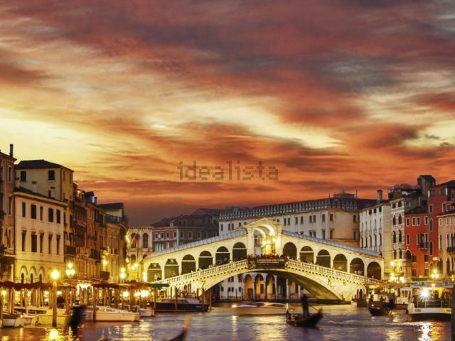 Locale Commerciale in vendita a Venezia