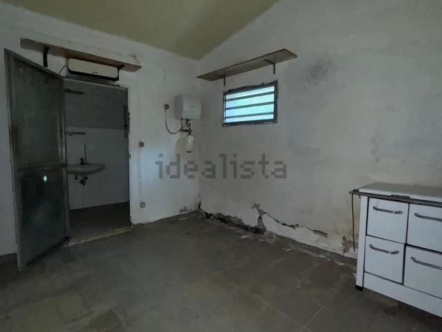 Locale Commerciale in vendita a Unione di Comuni della Romagna Forlivese, Predappio