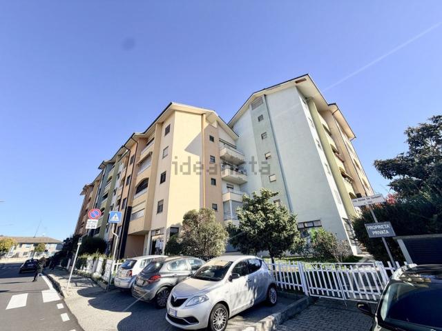 Locale Commerciale in vendita a Piemonte, Torino