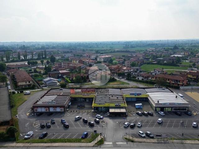 Locale Commerciale in vendita a Molinetto, Mazzano