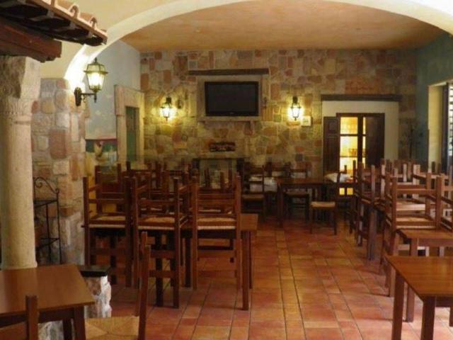 Locale Commerciale in vendita a Passo Corese, Fara in Sabina