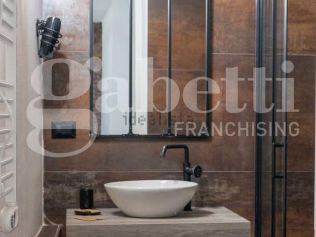 Locale Commerciale in vendita a San Frediano, Firenze